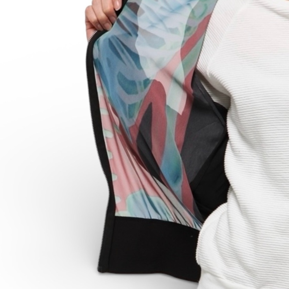 🩻LIMTED & RARE🩻 💥NWT💥 ADIDAS ORIGINAL x RITA ORA O-RAY SS TT * Size Small - Picture 4 of 9